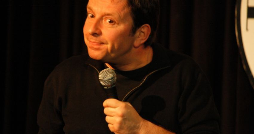 MELBOURNE FFESTIVAL FUNHOUSE COMEDY CLUB