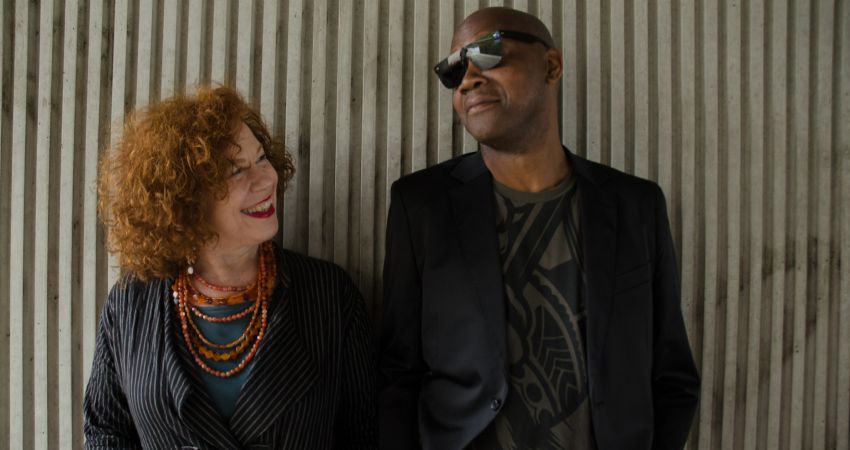 Sarah Jane Morris & Trio perform The Acoustic Sisterhood 