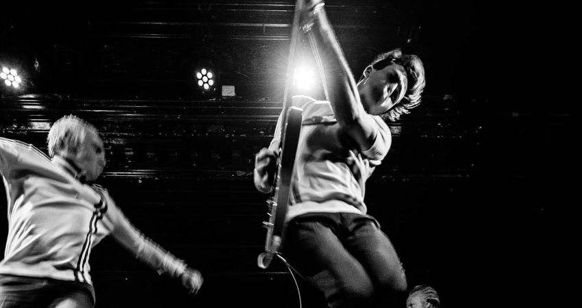 Mad Mods & Englishmen 