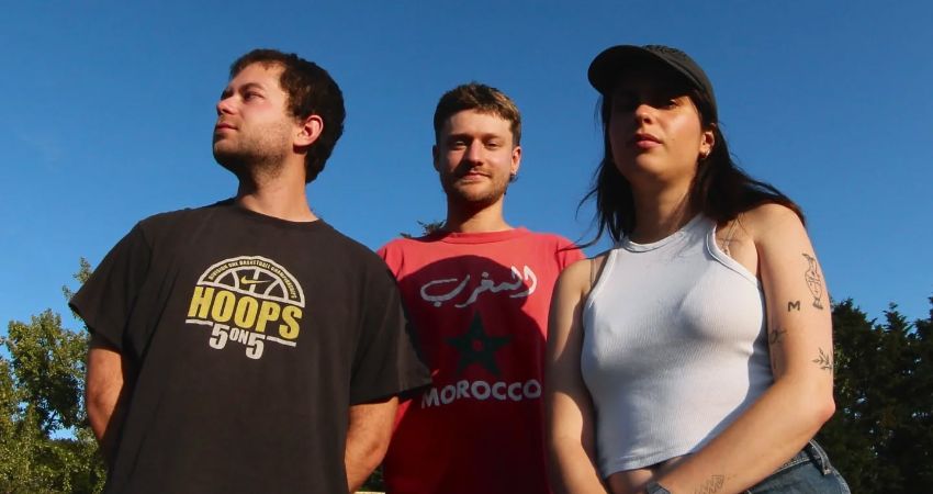 Sunglasz Vendor, Pagodas, James Ewan Tait