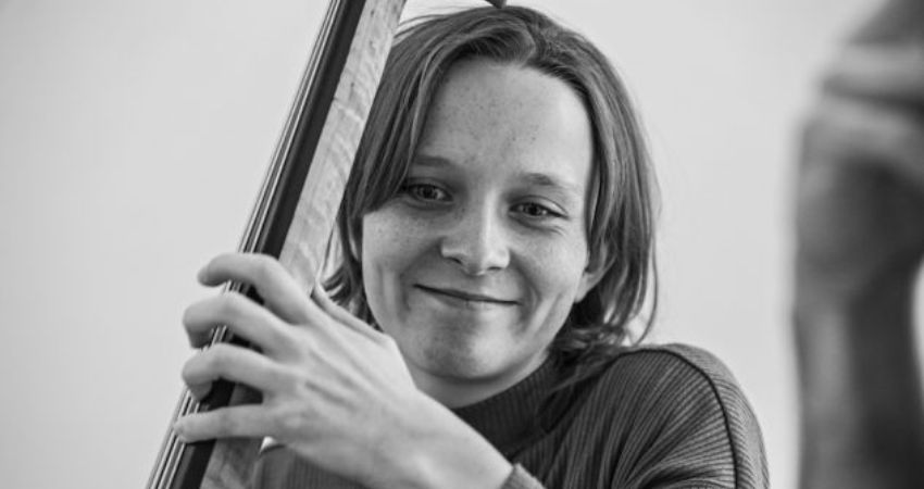 Fanny's Roving Folk Club 