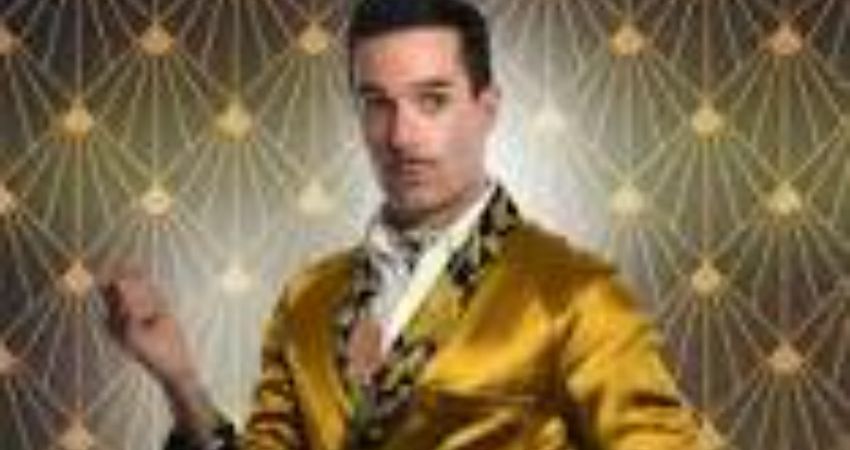 Troy Hawke plus support