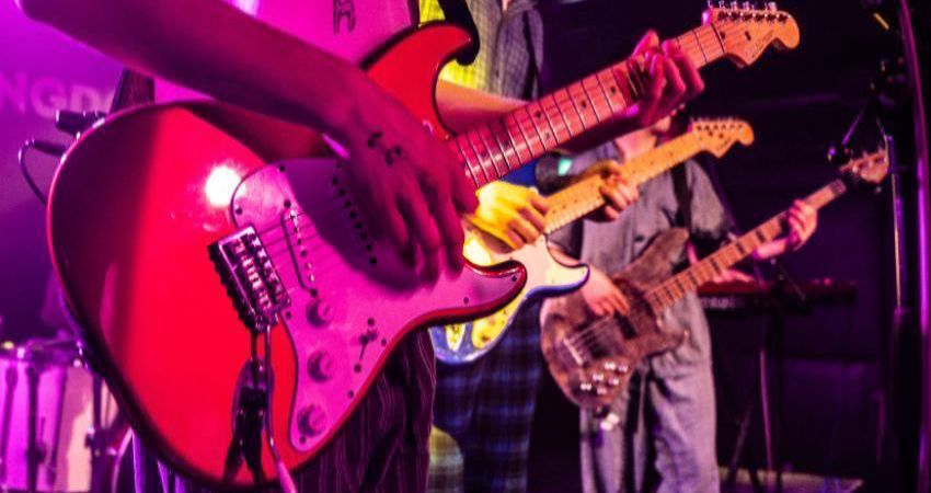 STRUGGLES END AND PYJAMA @ THE BULLINGDON 