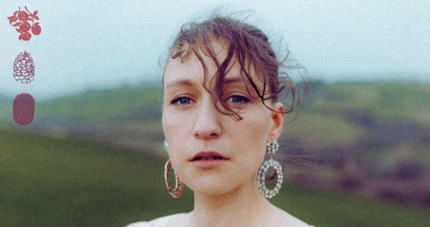 Hannah Lou Larsen - 'Peach Pine Ocean' EP Release Launch Show 