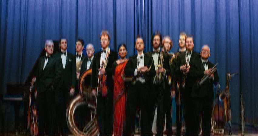 Ewan Bleach & The Fleeting Paradise Orchestra 