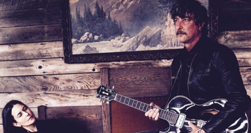 JESSE SYKES AND THE SWEET HEREAFTER (Duo) 