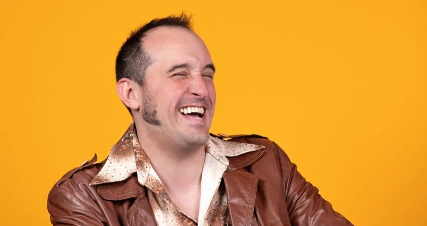 Good Ship Comedy feat. Phil Ellis 