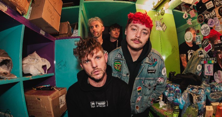 Pet Needs Duo – Live at The Palladium Club 