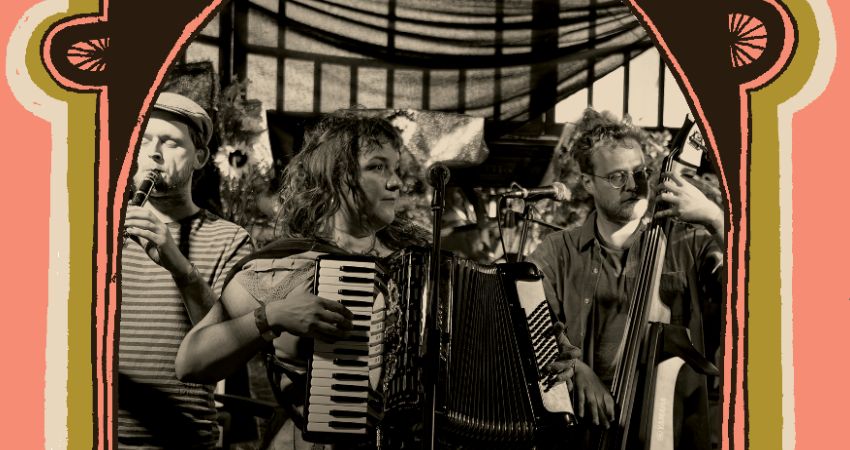 Fanny's Roving Folk Club