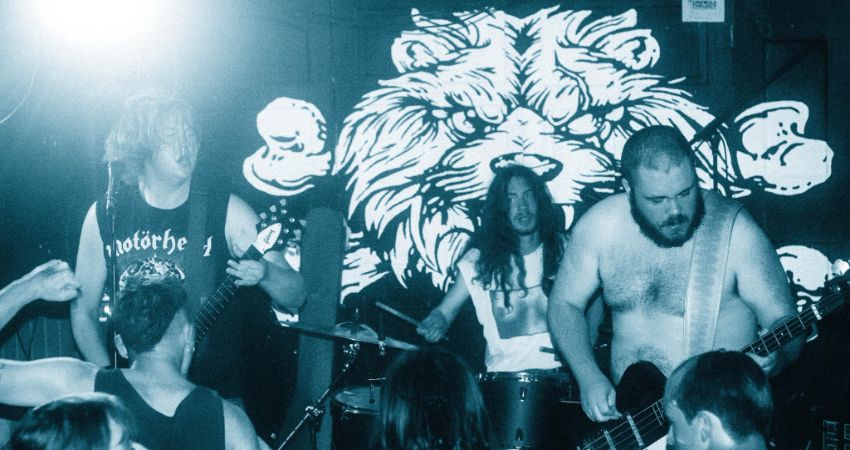 Bozos, Rotweiler, Hitmarka play Young Loud & Snotty on Sat 4th April 