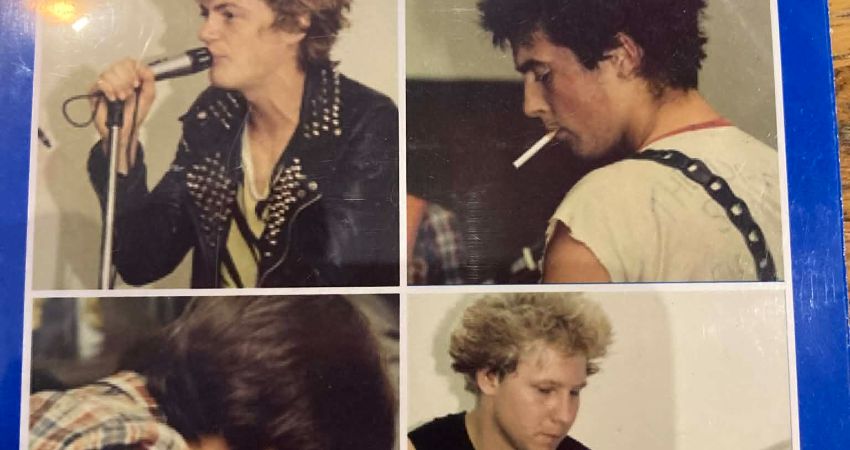 The Dregs, Bunny Boilers, Geoffrey Oi!cott 