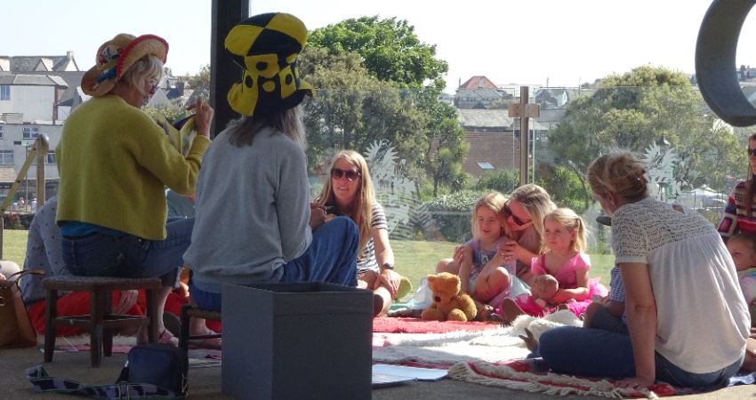 Play Story with Rachel Walden & Becky Rowland 