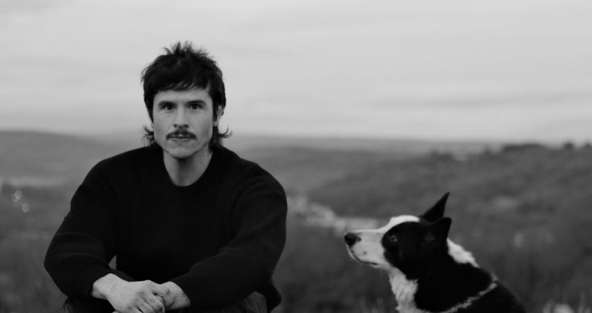 Tom Jenkins (Solo) Live @ The Queens Hall, Narberth 