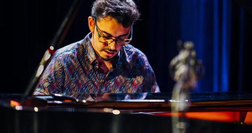 Adrien Brandeis, Resurgence, solo jazz piano 