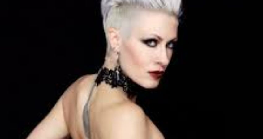 Beautiful Trauma – The Ultimate Live P!nk Experience