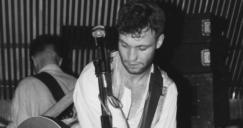 Martin Stephenson: Live @ The Acoustic Cellar, Inverness 