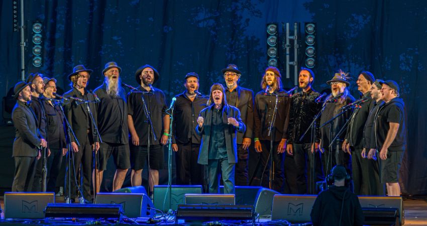 The Spooky Men's Chorale 