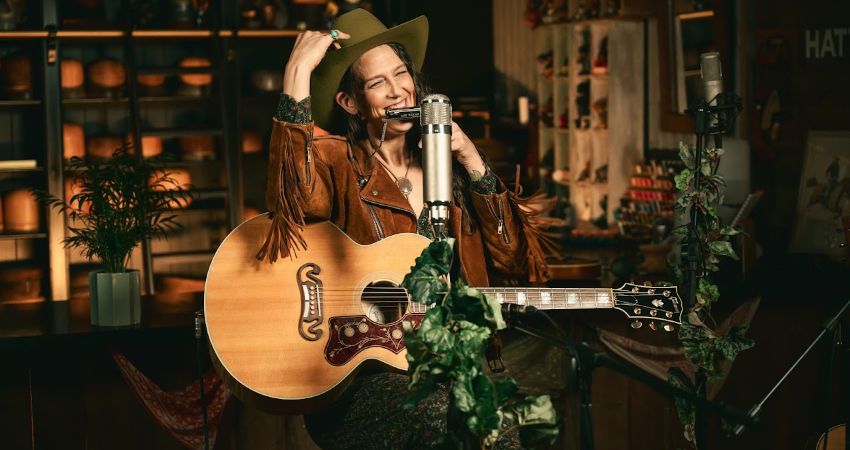 An evening with Kerryn Fields at Cafe No9 