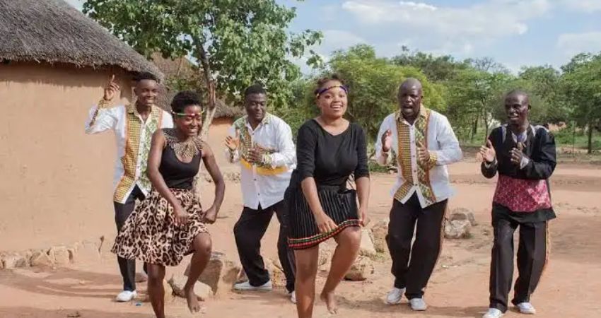 THE BLACK UMFOLOSI   Workshop