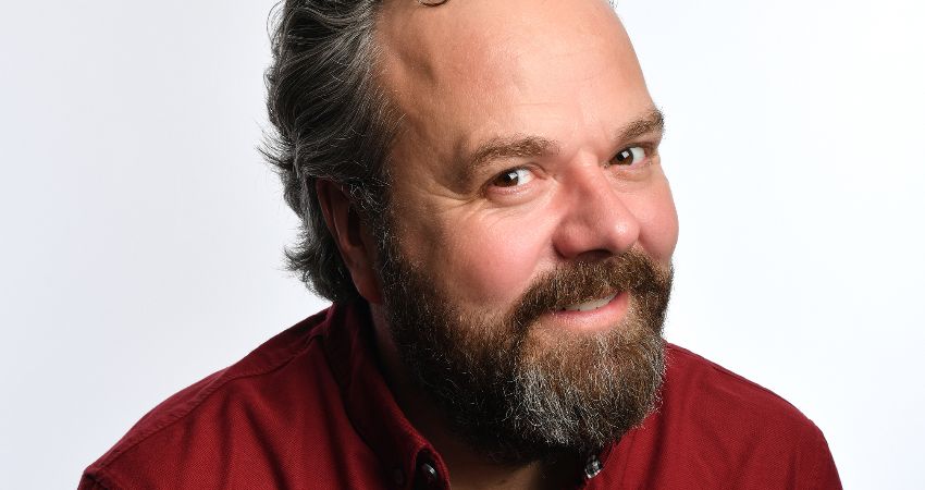 Hal Cruttended plus support