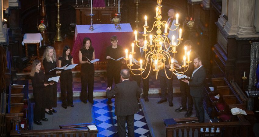 Vivaldi Gloria & Pergolesi Stabat Mater, by candlelight 