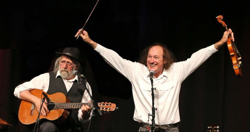 John Otway & Wild Willy Barrett - The Christmas Bash