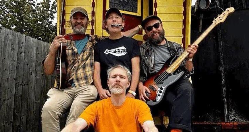 An evening with The 20ft Squid Blues Band at Cafe No9 - The first of two back to back shows 