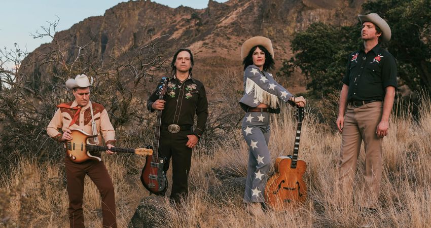 Jenny Don't and the Spurs 