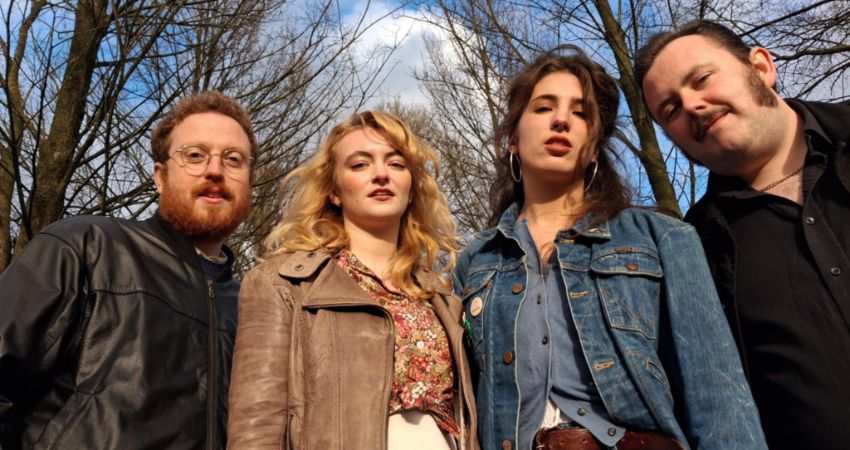 Picky New Promotions present THE ROEBUCKS 