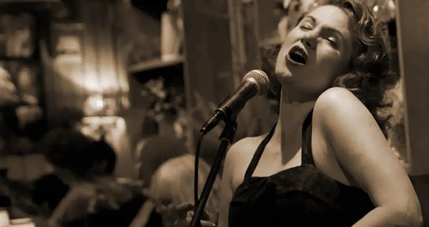 Jazz At St Andrews presents; Louise Messenger 