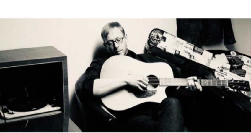 Roger Davies Acoustic Band at The Topic 