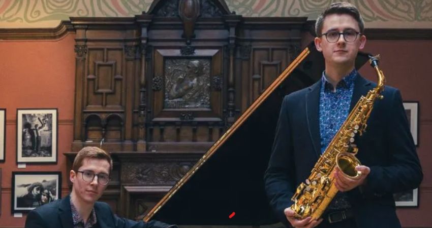 Richard Scholfield, saxophone & Iain Clarke, piano 