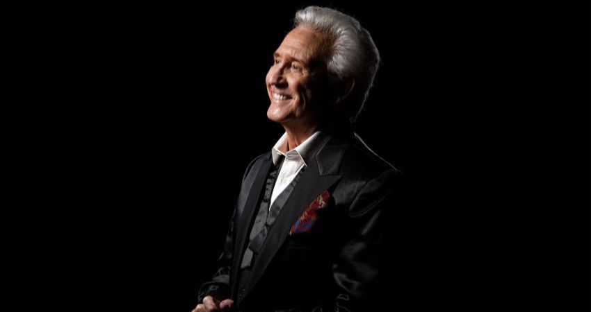 Tony Christie Live in Concert