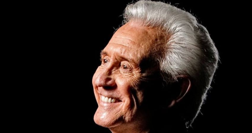 TONY CHRISTIE & HIS BAND 