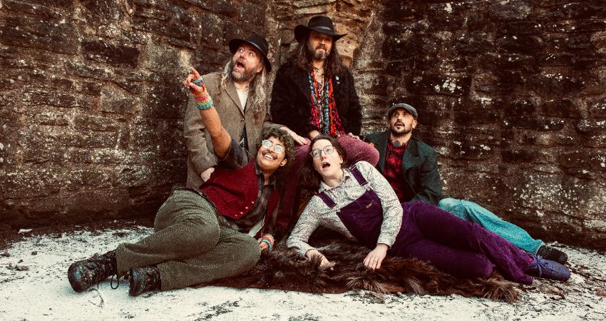 Driven Serious (acoustic) at the Old Church, Sacriston 