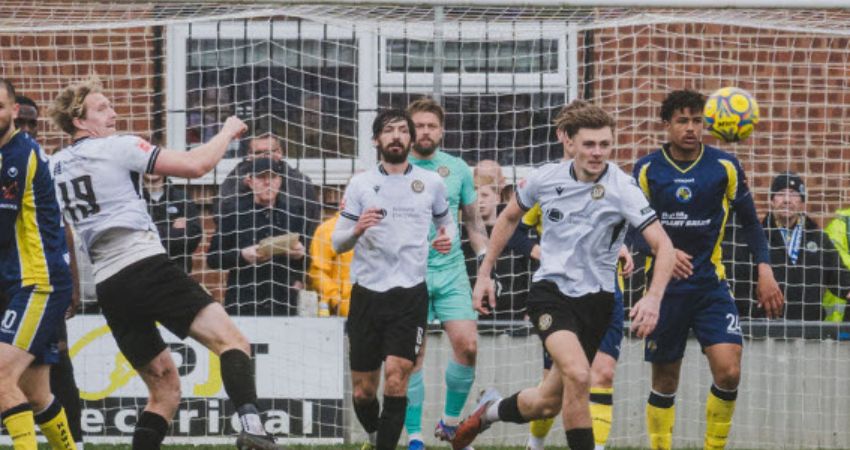Hungerford Town FC v Dorchester Town FC 