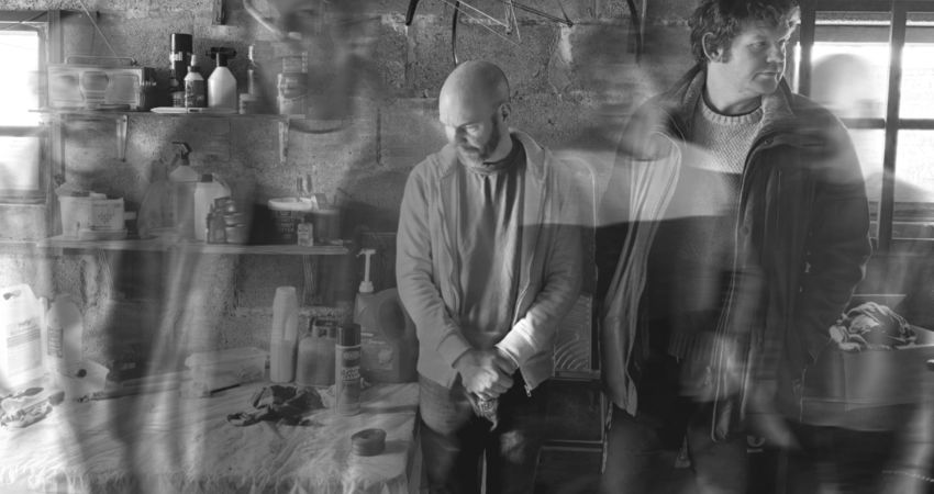 Aidan Thorne  (double bass /keyboards)/ Jason Ball  (guitar) 