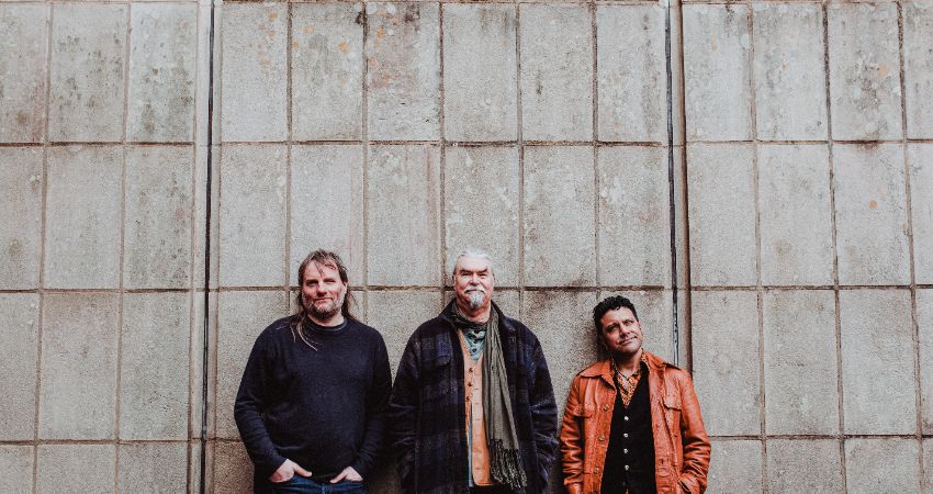 Peter Knight's Gigspanner Trio