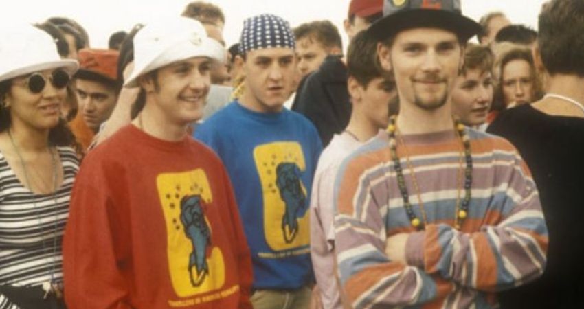 Barney 90s Daytime Ravey Disco