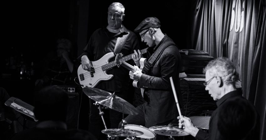 The Pete Roth Trio featuring Bill Bruford 