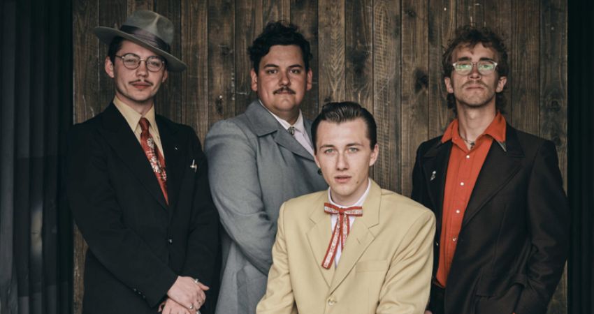 Jake Vaadeland & The Sturgeon River Boys 