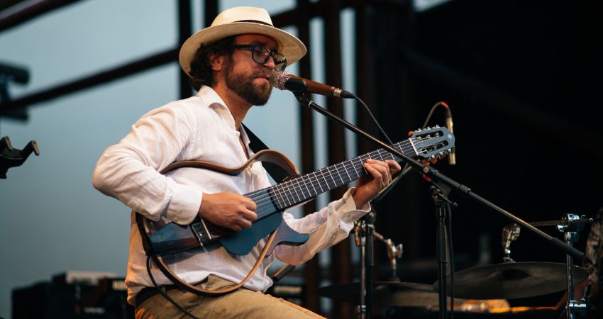 The Sounds of Bossa Nova with Mario Bakuna