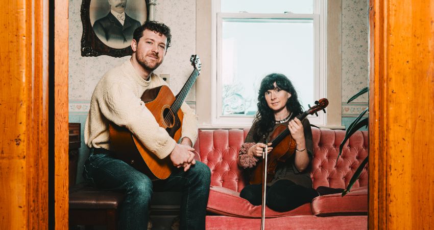Lucy Farrell & Shane Pendergast 