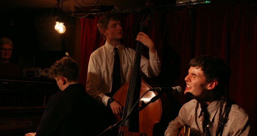 Joe Hiles Trio