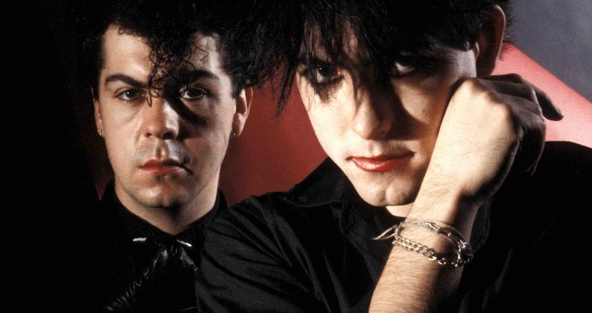 The Cure Special at How Does It Feel To Be Loved? 