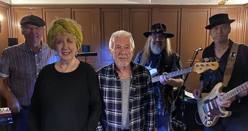Life - Blues Classics with a Little Swing! 