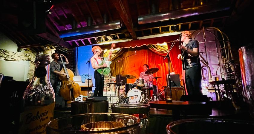The Blue Bottle Club With Jake Stevens & Friends at Jamboree 