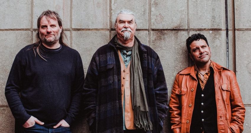 Peter Knight's Gigspanner Trio