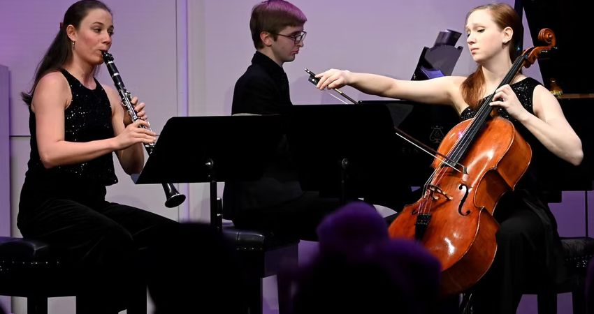 Haywards Heath Music Society - Delphine Trio 