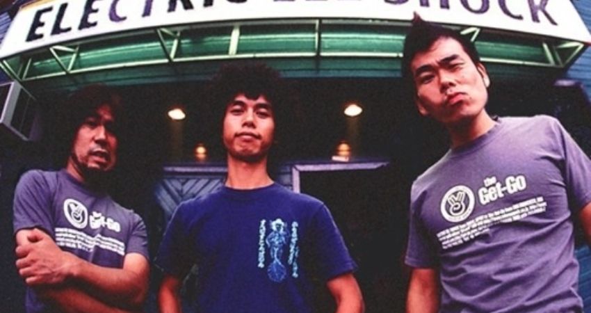 UMP presents ELECTRIC EEL SHOCK 